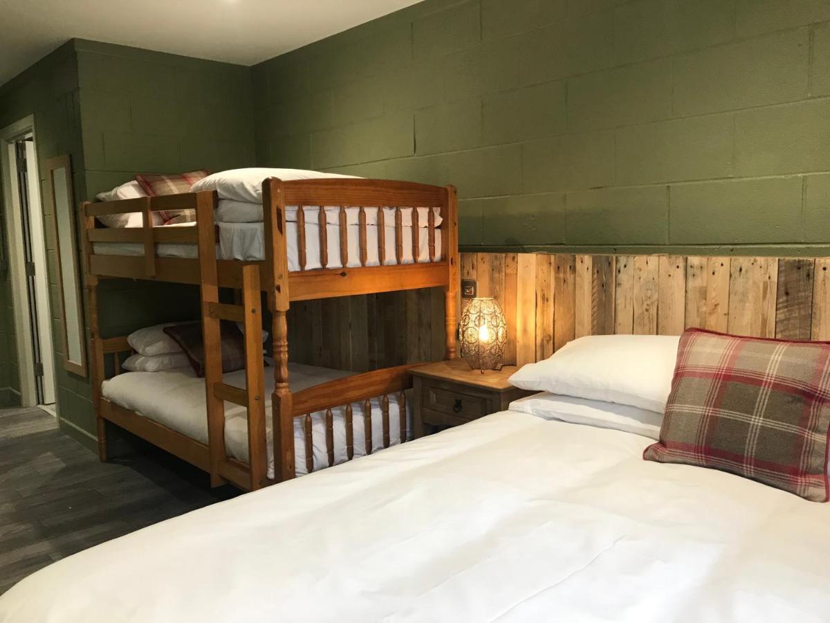 Rostrevor Mountain Lodge - Glamping Pods - Revive Sauna & Hot Tubs Kültér fotó